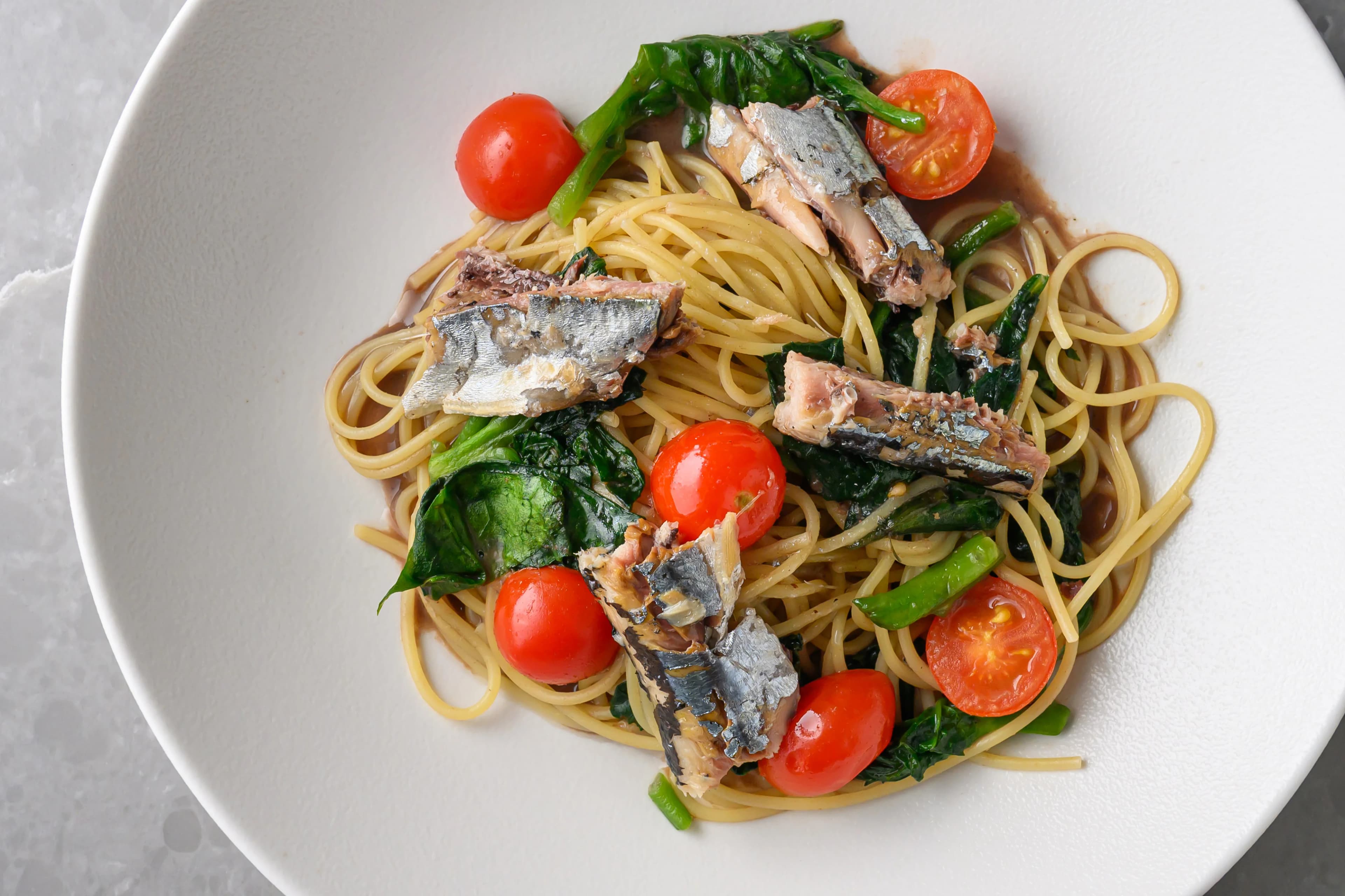 秋刀魚コンフィのパスタ